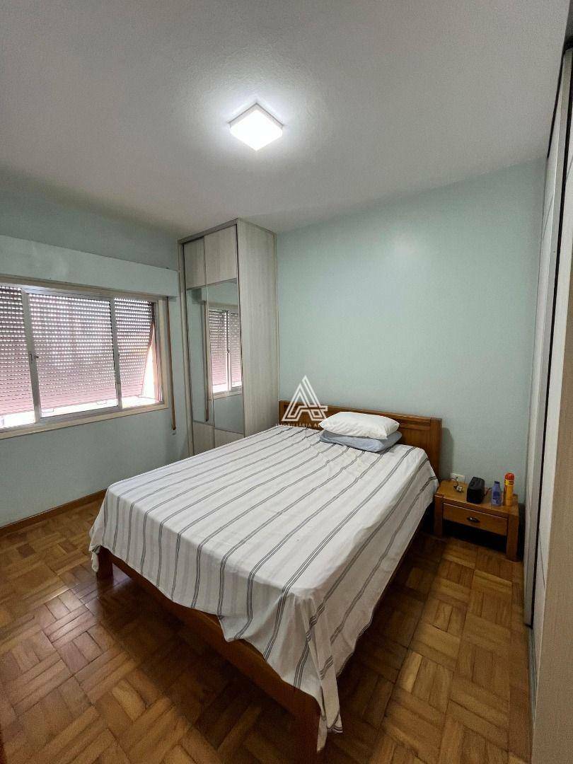 Apartamento à venda com 2 quartos, 80m² - Foto 33