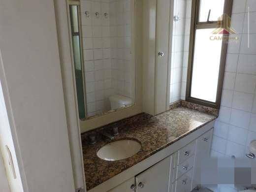 Apartamento à venda com 3 quartos, 76m² - Foto 7