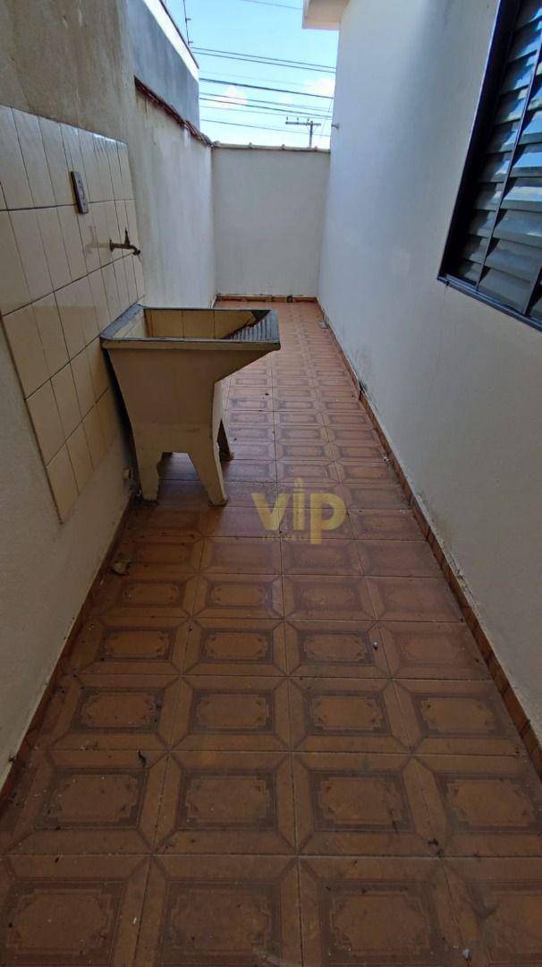 Casa à venda com 3 quartos, 209m² - Foto 17