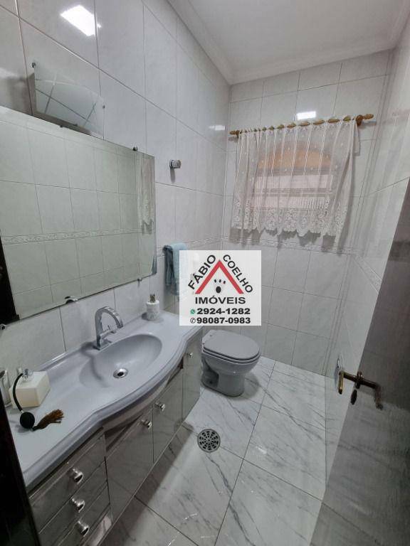 Sobrado à venda com 3 quartos, 180m² - Foto 26