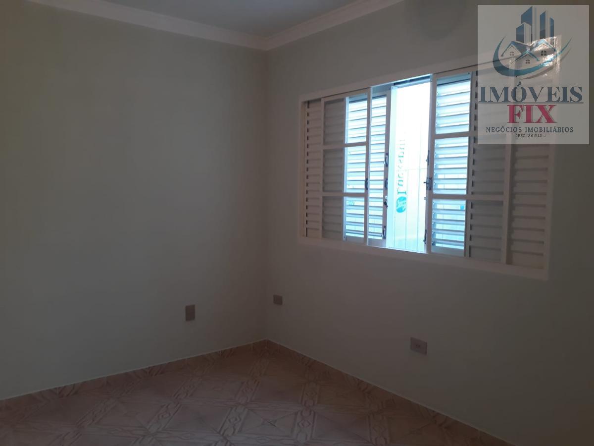 Casa à venda com 3 quartos, 182m² - Foto 6