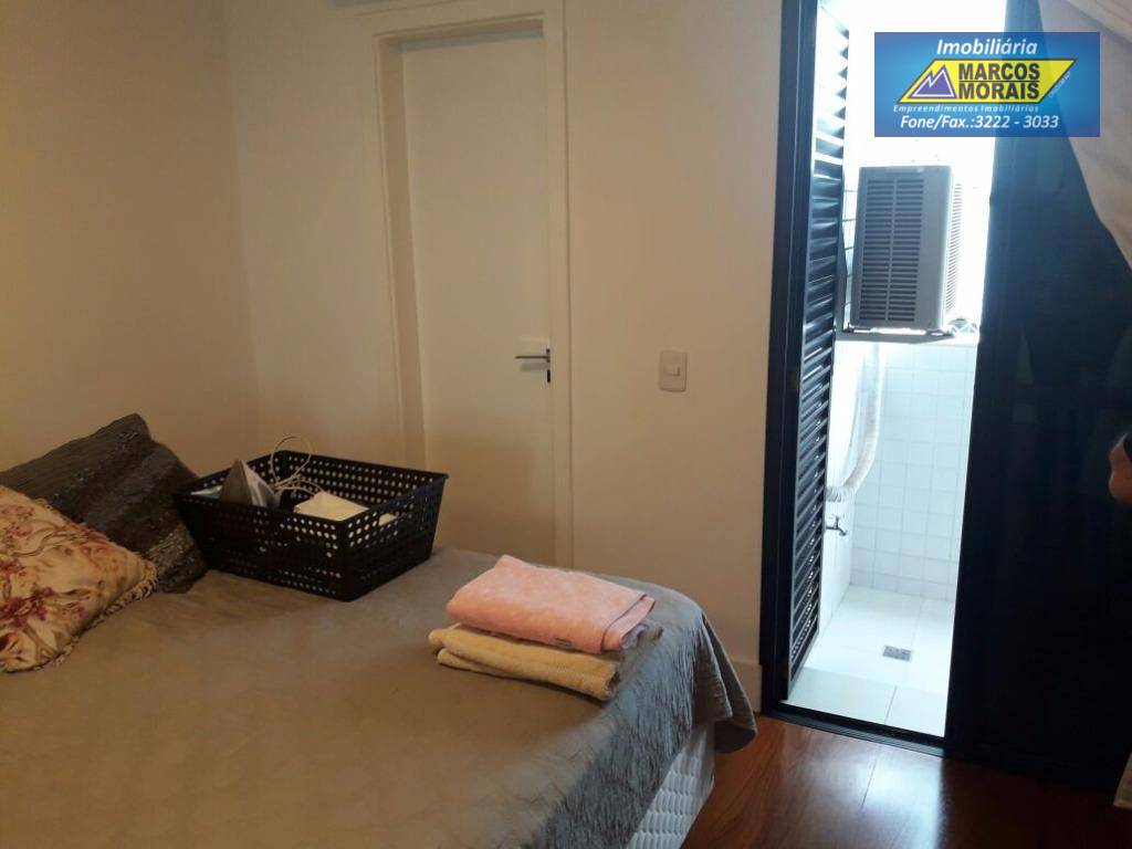 Apartamento à venda com 4 quartos, 246m² - Foto 23