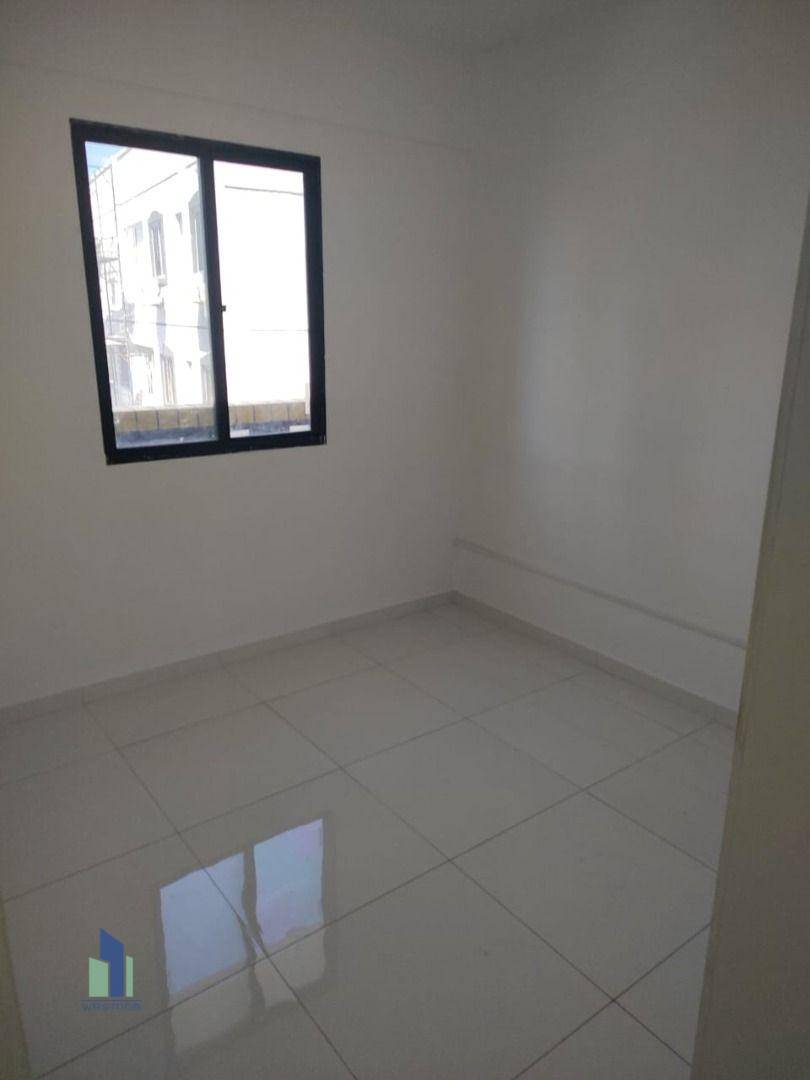 Apartamento à venda com 3 quartos, 60m² - Foto 18