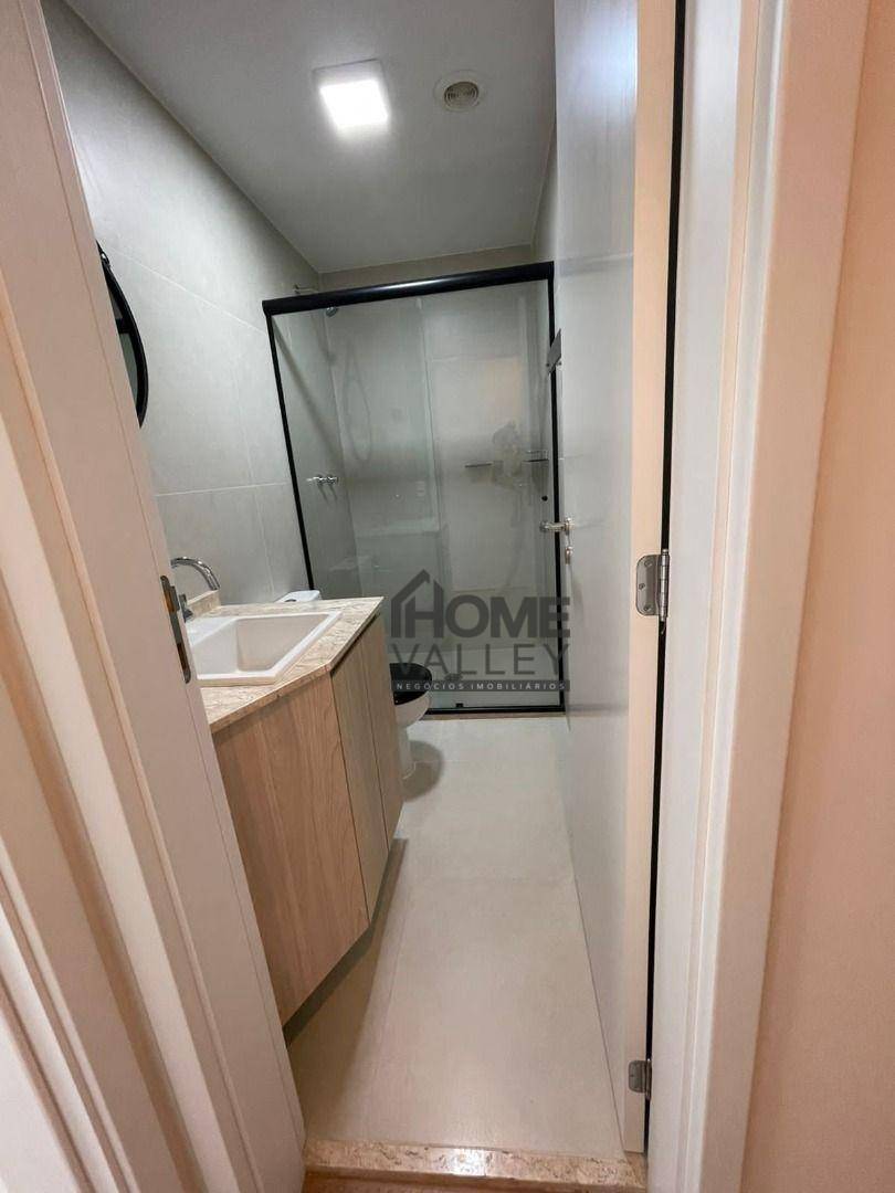 Apartamento à venda com 2 quartos, 65m² - Foto 12