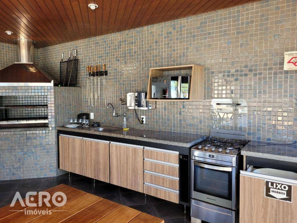 Apartamento à venda com 3 quartos, 105m² - Foto 19