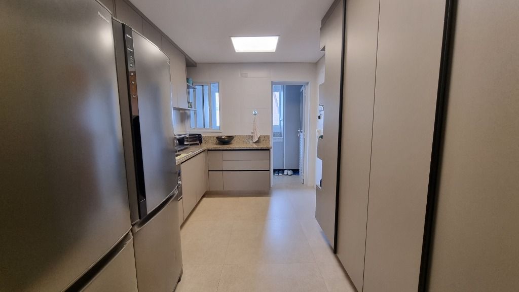 Apartamento à venda com 3 quartos, 144m² - Foto 30