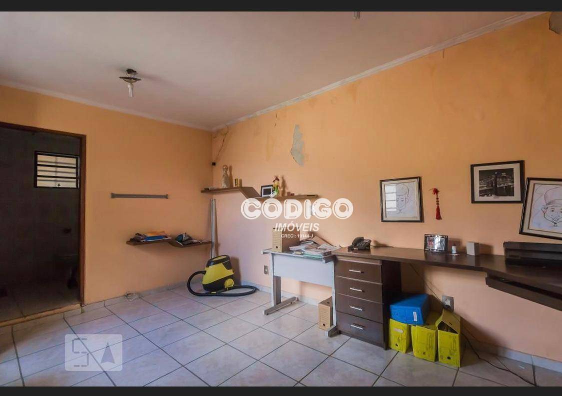 Sobrado à venda com 2 quartos, 218m² - Foto 17