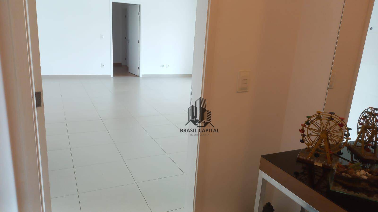 Apartamento à venda com 3 quartos, 115m² - Foto 2