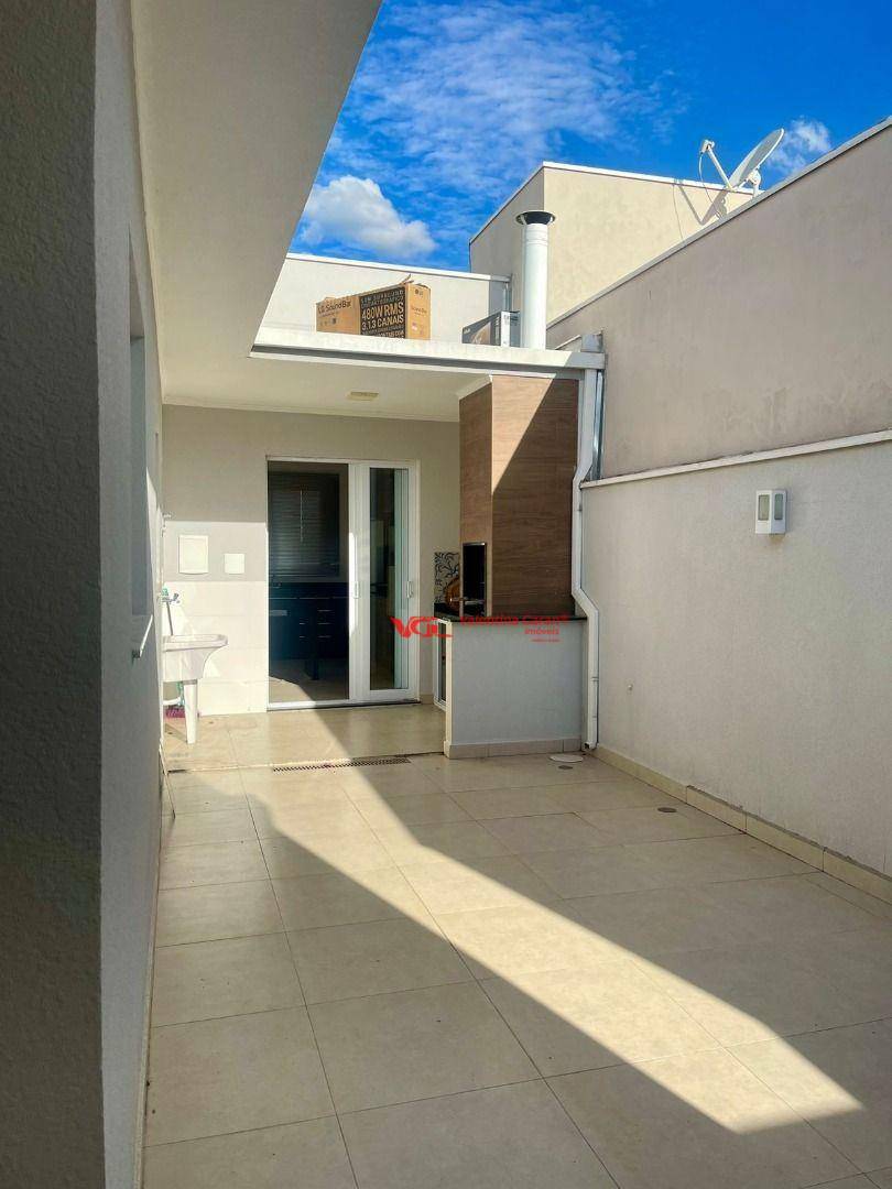 Casa à venda com 3 quartos, 78m² - Foto 7