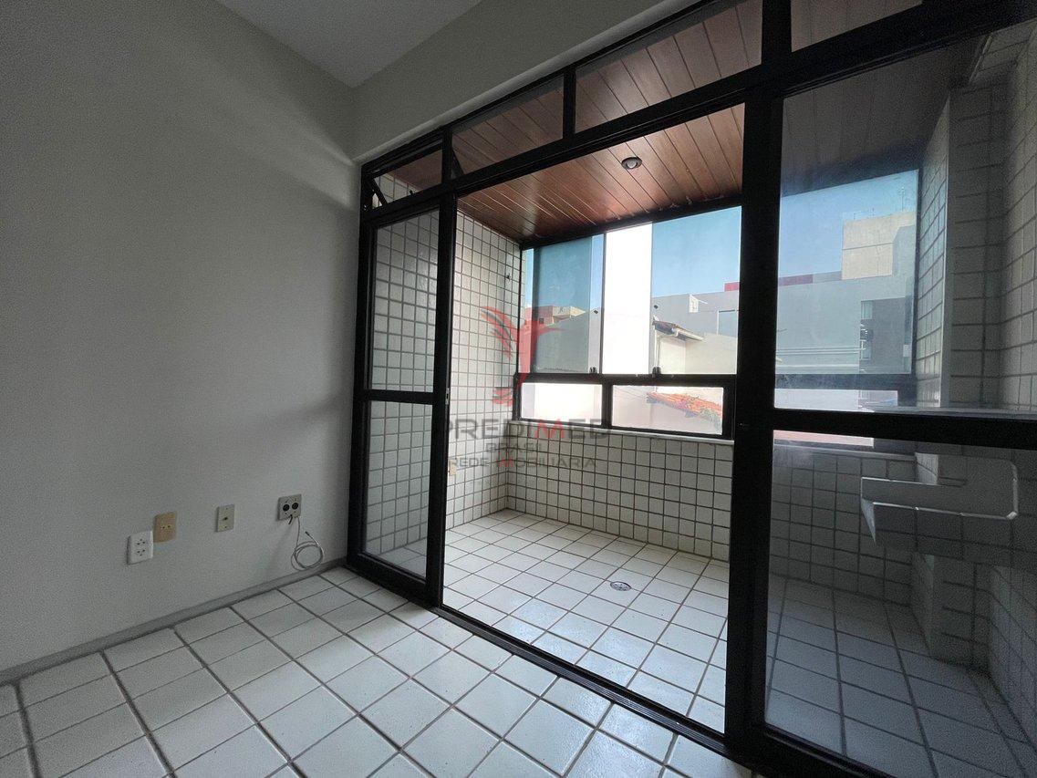 Apartamento à venda com 3 quartos, 120m² - Foto 4