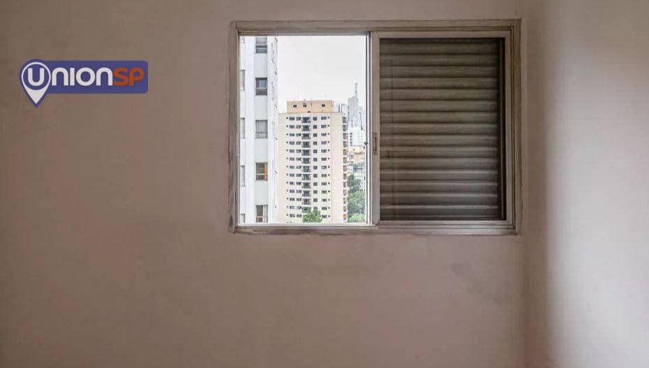 Apartamento à venda com 1 quarto, 40m² - Foto 7