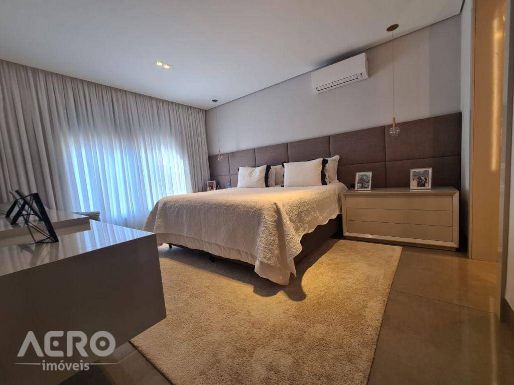 Casa à venda com 3 quartos, 600m² - Foto 34