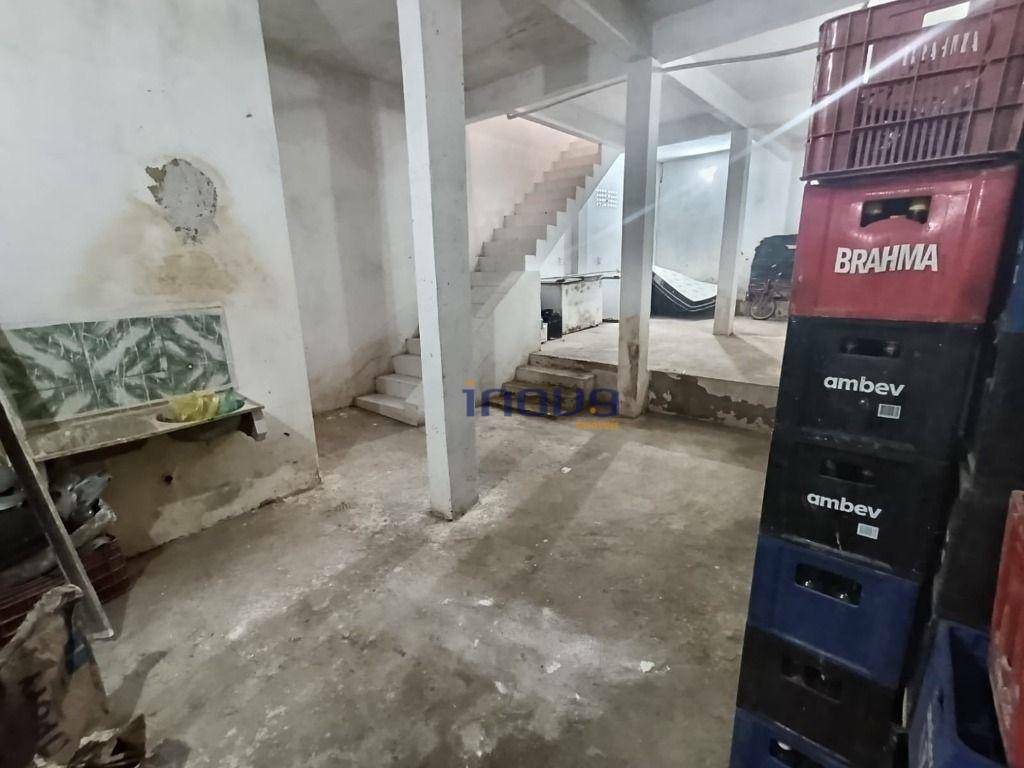 Casa à venda com 4 quartos, 165m² - Foto 6
