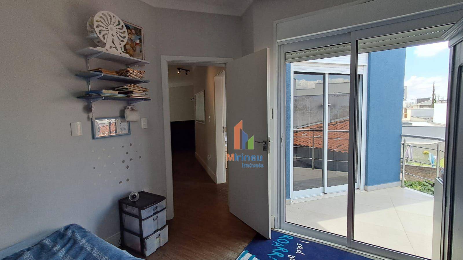 Sobrado à venda com 3 quartos, 250m² - Foto 13