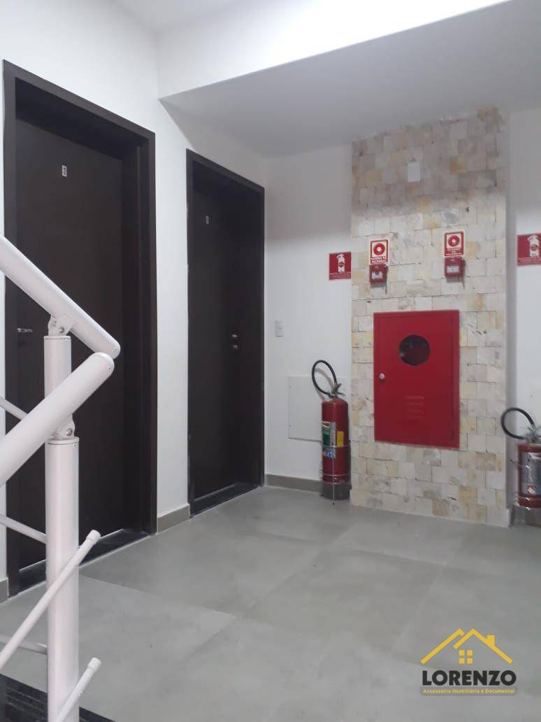 Apartamento à venda com 2 quartos, 62m² - Foto 11