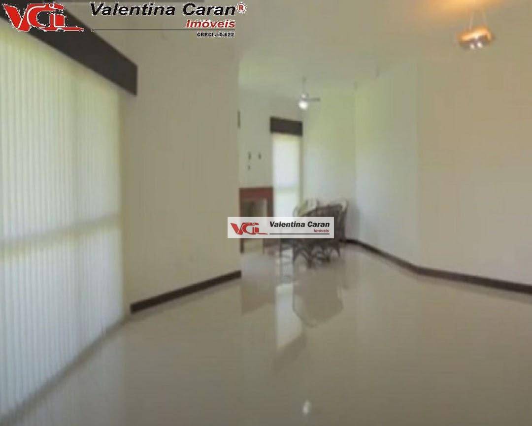 Chácara à venda com 6 quartos, 500m² - Foto 11