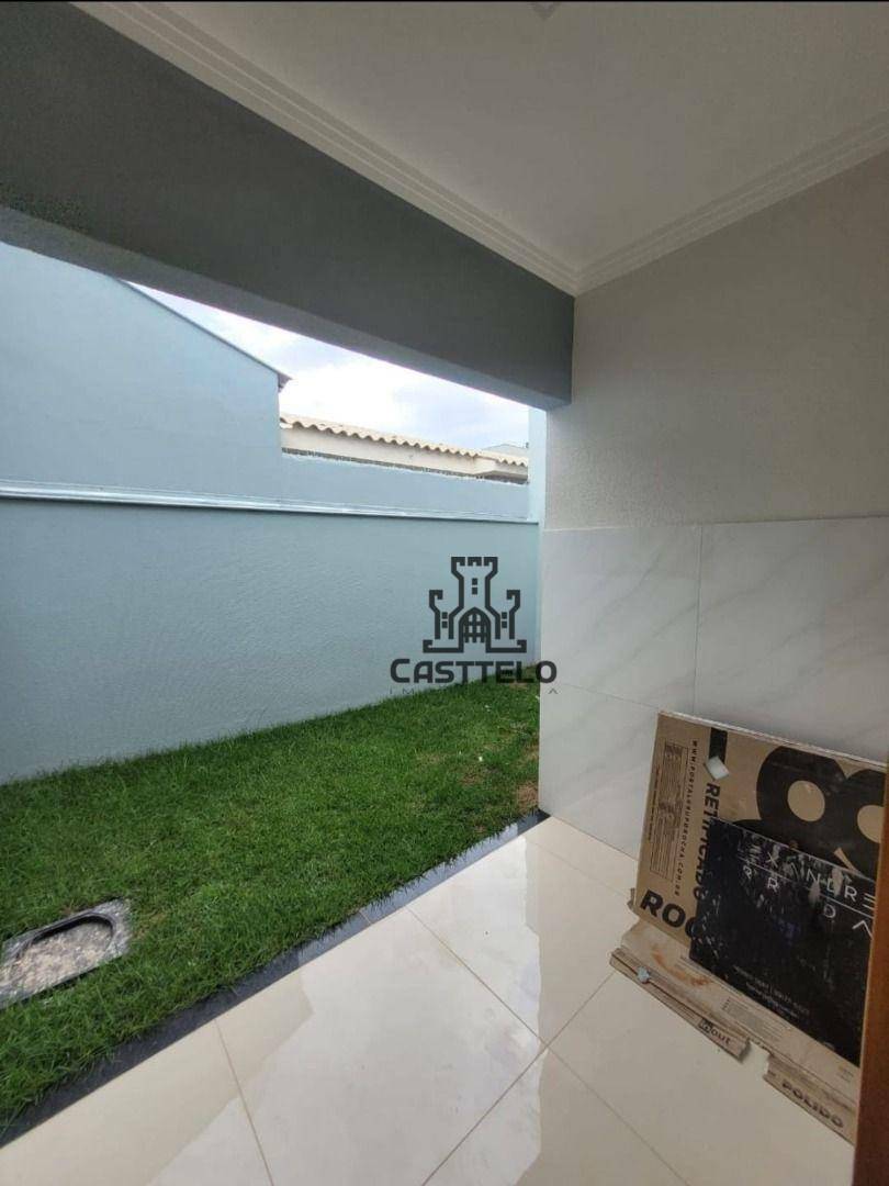 Casa à venda com 2 quartos, 125m² - Foto 13