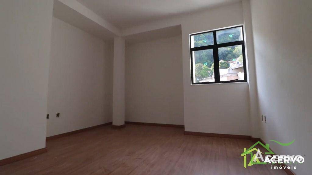 Apartamento à venda com 2 quartos, 65m² - Foto 3