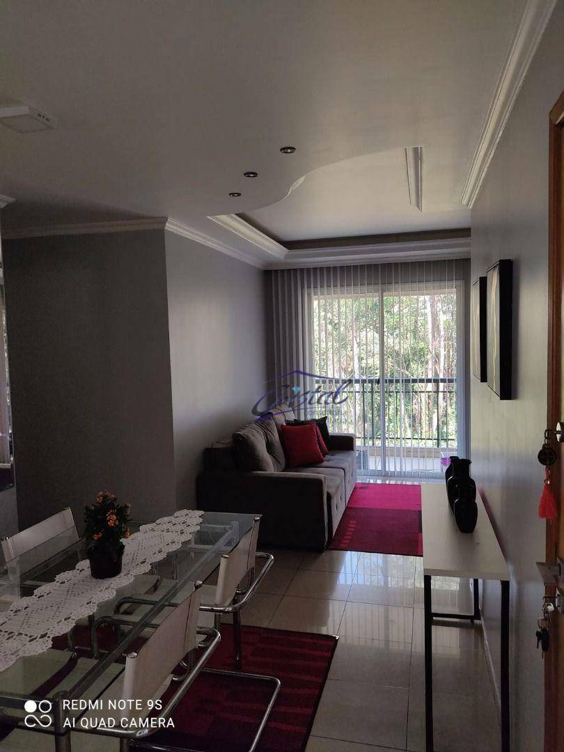 Apartamento à venda com 3 quartos, 77m² - Foto 2