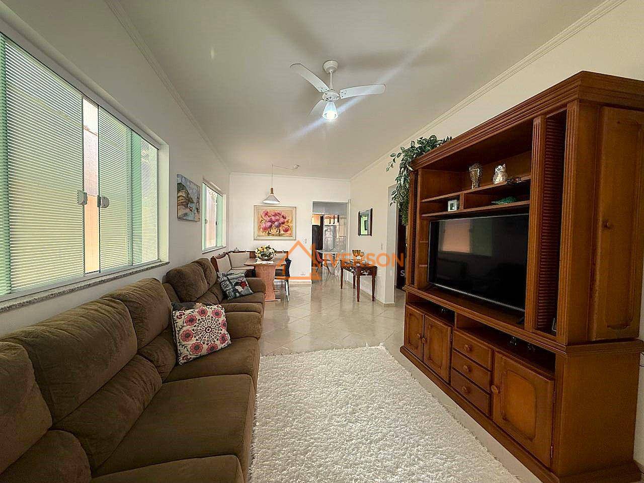 Casa, 3 quartos, 167 m² - Foto 2