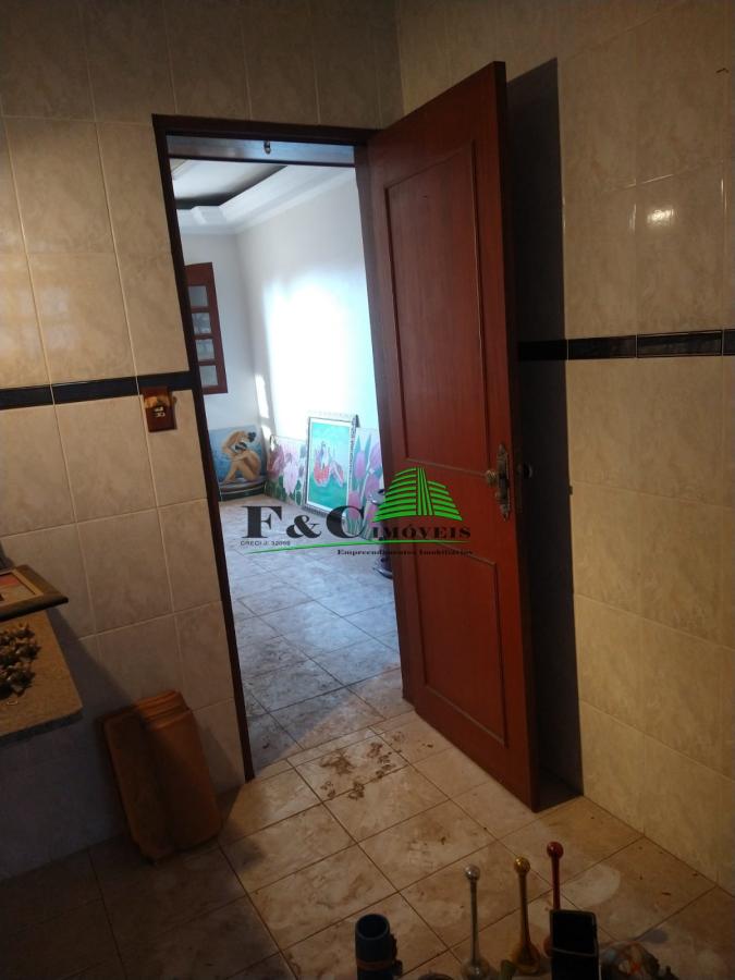 Sobrado à venda com 2 quartos, 401m² - Foto 18