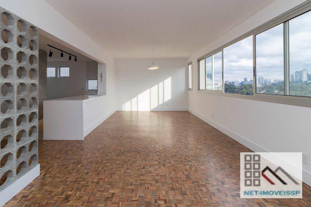 Apartamento à venda com 3 quartos, 126m² - Foto 2