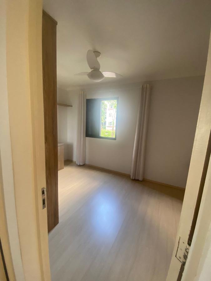 Apartamento para alugar com 2 quartos, 65m² - Foto 10