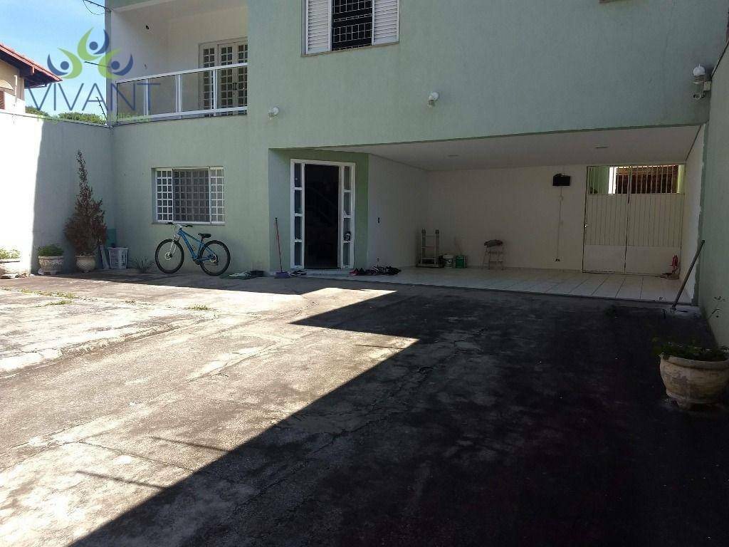 Sobrado à venda com 5 quartos, 220m² - Foto 25