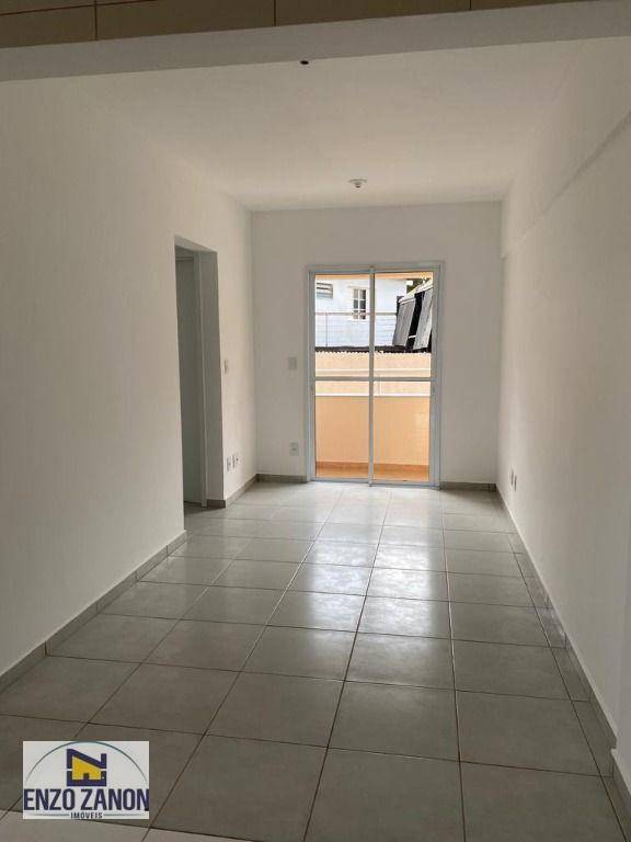 Apartamento para alugar com 2 quartos, 48m² - Foto 12