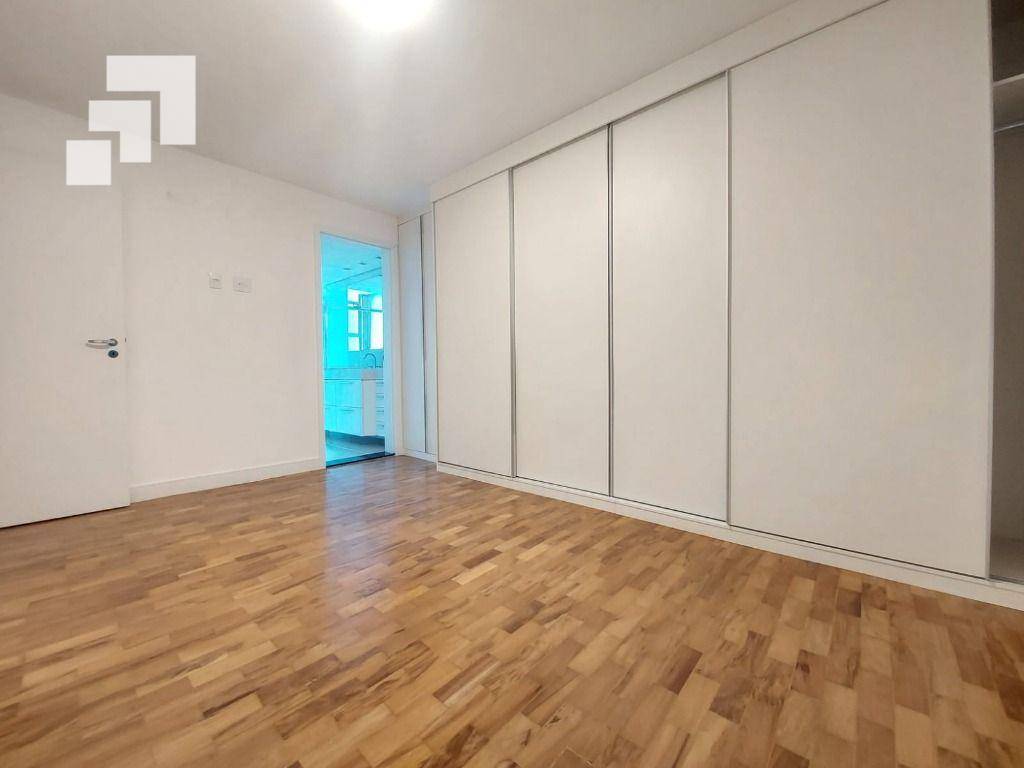 Apartamento à venda com 4 quartos, 120m² - Foto 9