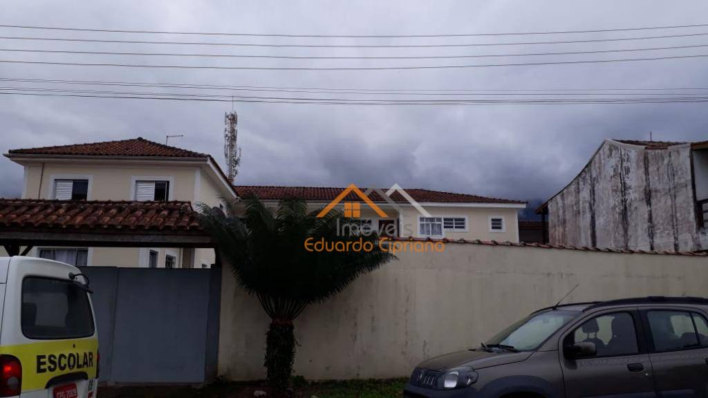 Casa de Condomínio para alugar com 2 quartos, 50m² - Foto 2