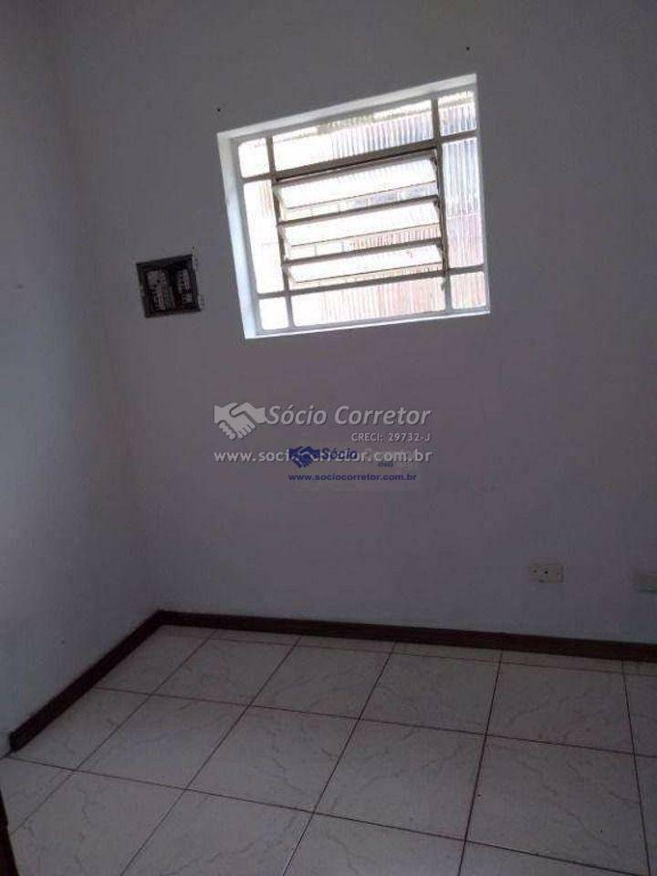 Casa à venda e aluguel com 4 quartos, 350m² - Foto 22