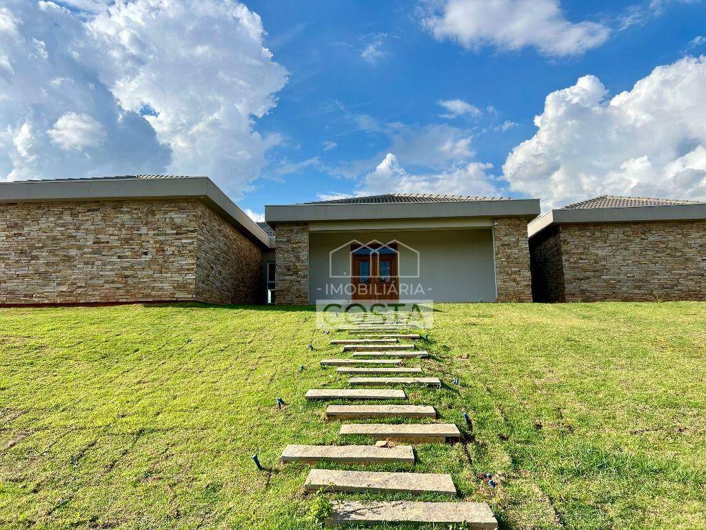 Casa de Condomínio à venda com 4 quartos, 600m² - Foto 2