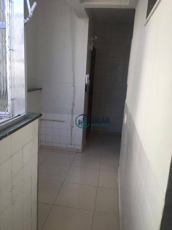 Apartamento à venda com 2 quartos, 62m² - Foto 20