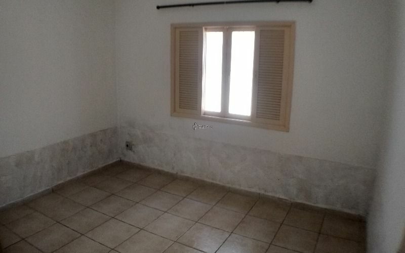 Casa à venda com 2 quartos, 90m² - Foto 12