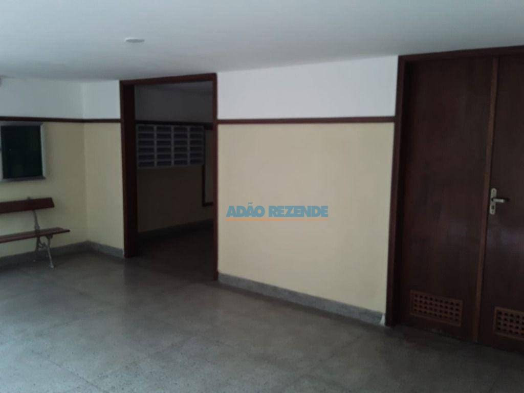 Apartamento à venda com 2 quartos, 57m² - Foto 19