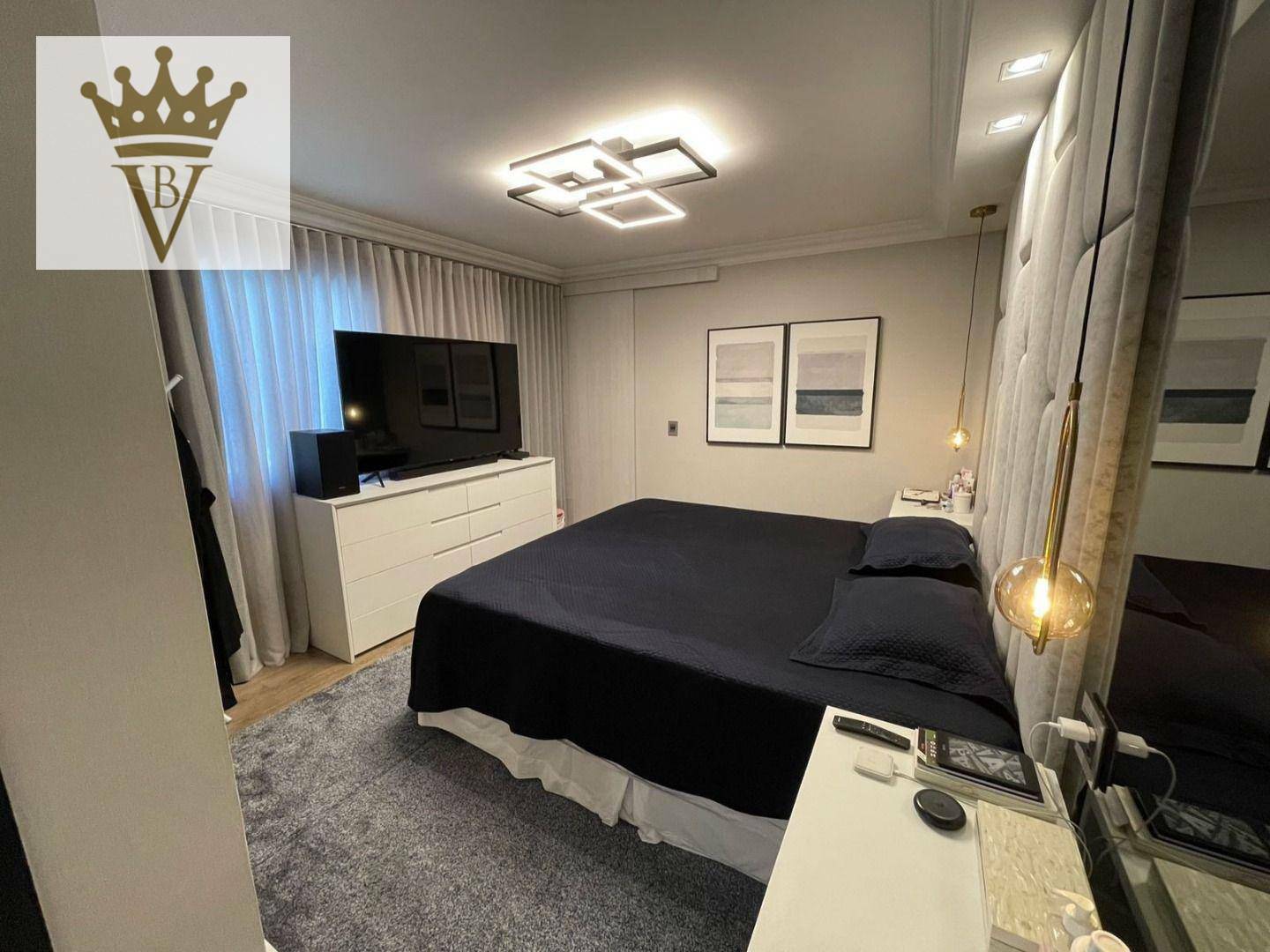 Apartamento à venda com 4 quartos, 247m² - Foto 15