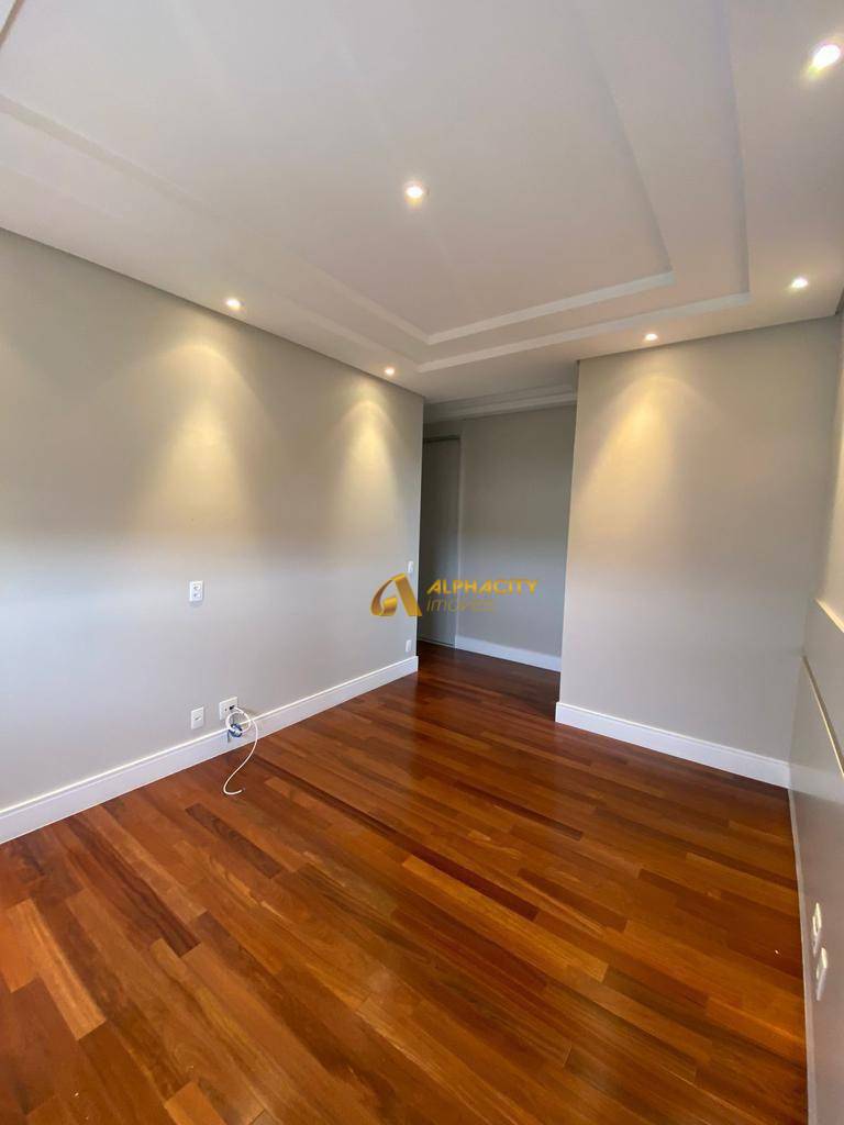 Apartamento para alugar com 4 quartos, 367m² - Foto 9