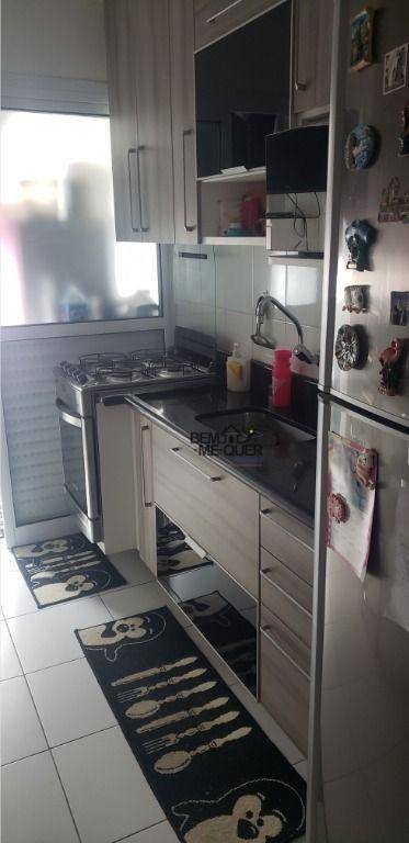 Apartamento à venda com 3 quartos, 74m² - Foto 27