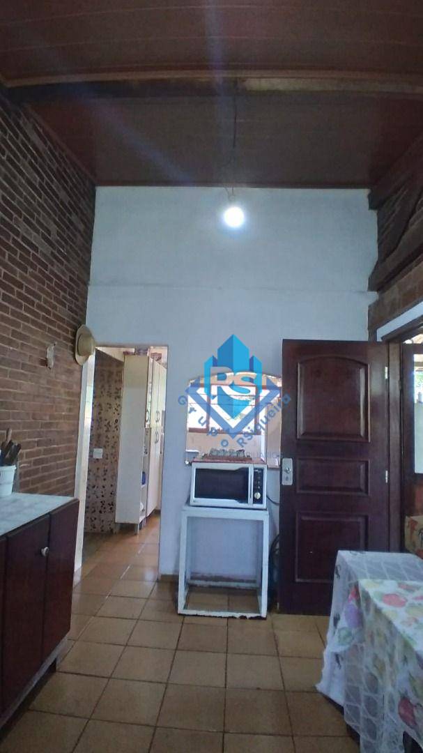 Chácara à venda com 2 quartos, 150m² - Foto 9