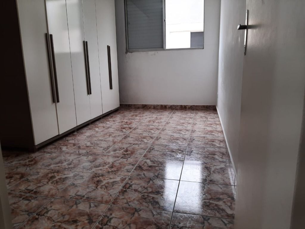 Apartamento à venda com 2 quartos, 59m² - Foto 13