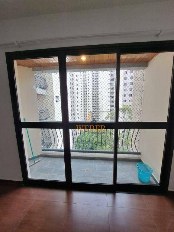 Apartamento para alugar com 2 quartos, 72m² - Foto 10