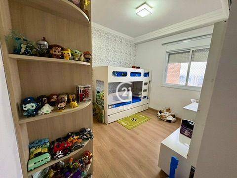 Apartamento à venda com 4 quartos, 180m² - Foto 18