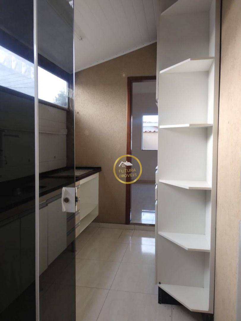 Casa à venda com 3 quartos, 100m² - Foto 17