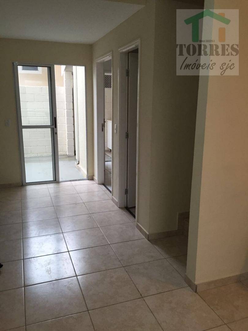 Casa à venda com 3 quartos, 141m² - Foto 3