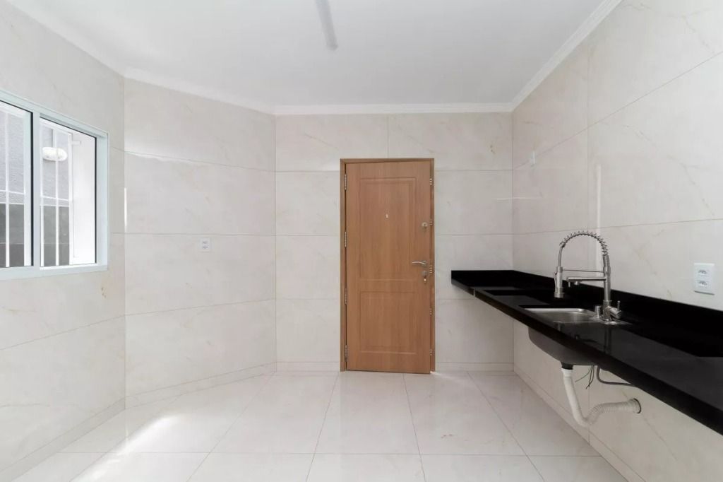 Casa à venda com 2 quartos, 300m² - Foto 16