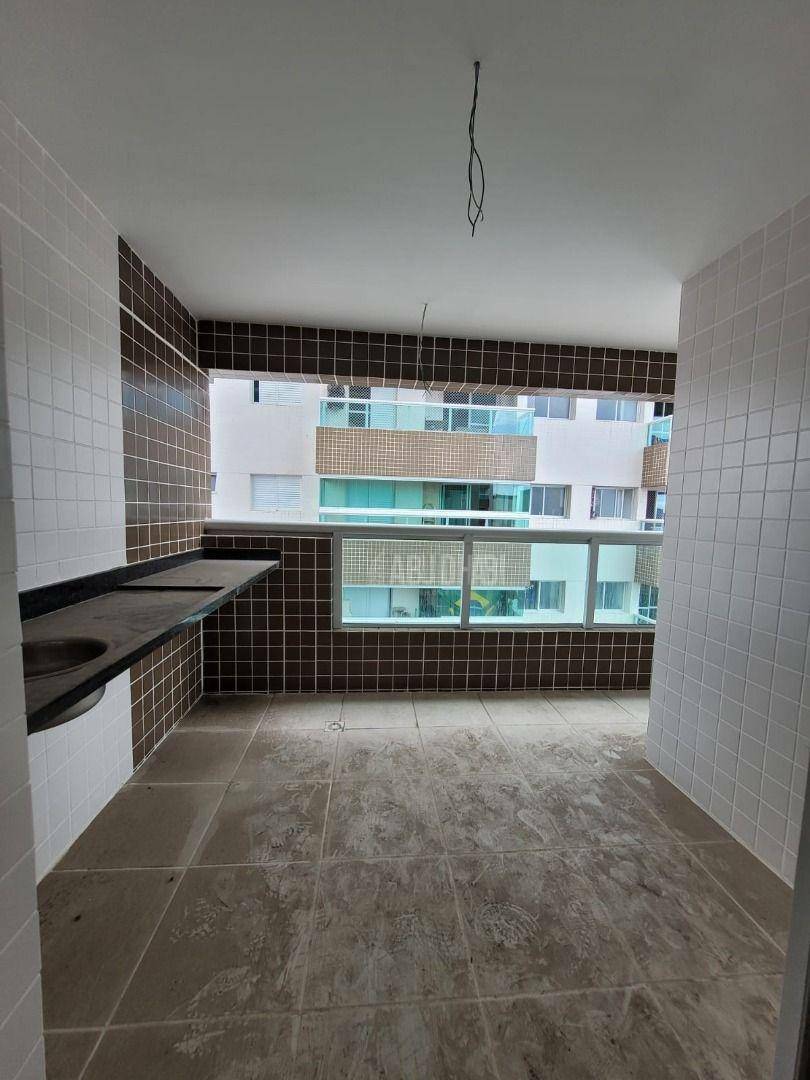 Apartamento à venda com 2 quartos, 70m² - Foto 1