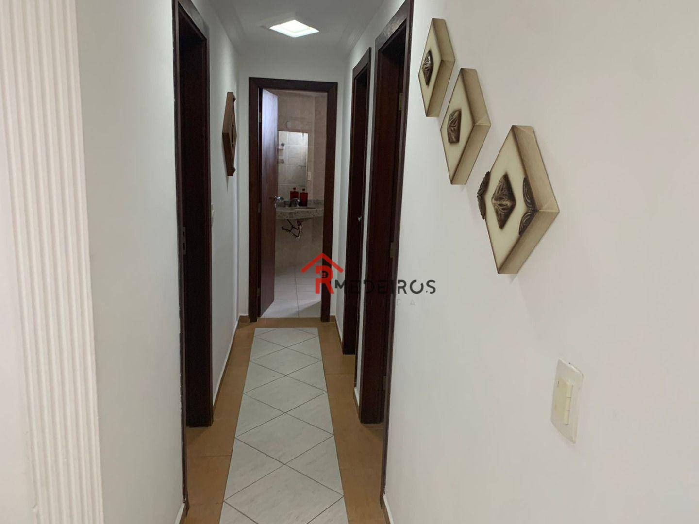 Apartamento para alugar com 3 quartos, 136m² - Foto 16