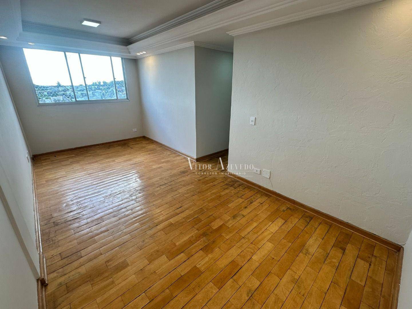 Apartamento para alugar com 3 quartos, 70m² - Foto 2