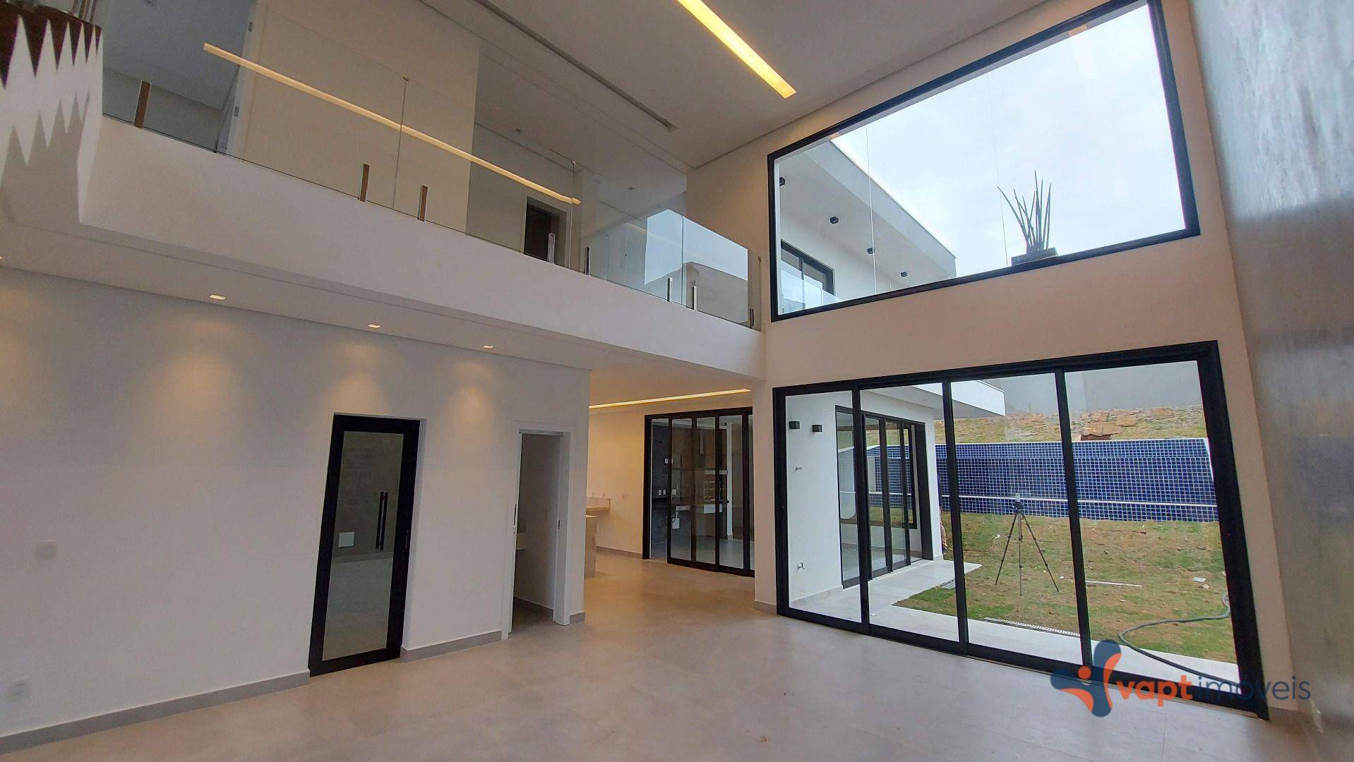 Sobrado, 4 quartos, 386 m² - Foto 2